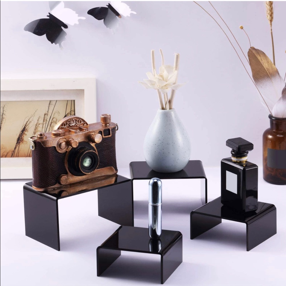 acrylic elevators for display 3 pcs